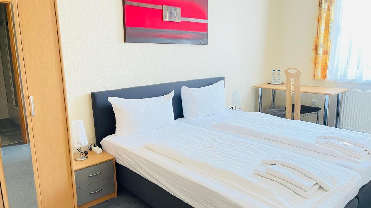 Hotel Merkur Garni زارشتيد المظهر الخارجي الصورة